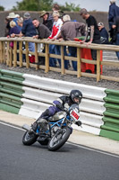 Vintage-motorcycle-club;eventdigitalimages;mallory-park;mallory-park-trackday-photographs;no-limits-trackdays;peter-wileman-photography;trackday-digital-images;trackday-photos;vmcc-festival-1000-bikes-photographs